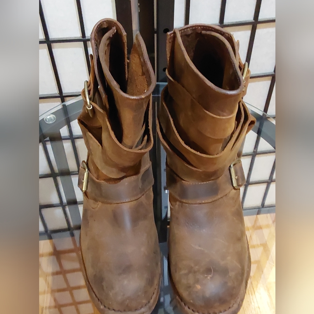 Jeffrey Campbell Brit Distressed Brown Leather Moto Strap Biker Pull On Boots 10 - Picture 3 of 16